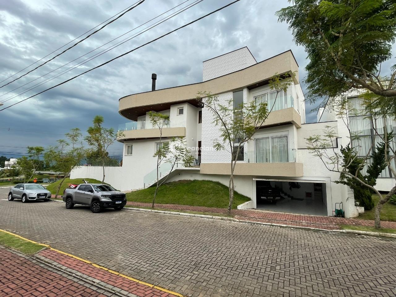 Casa de Condomínio à venda no Tomazetti: Fachada