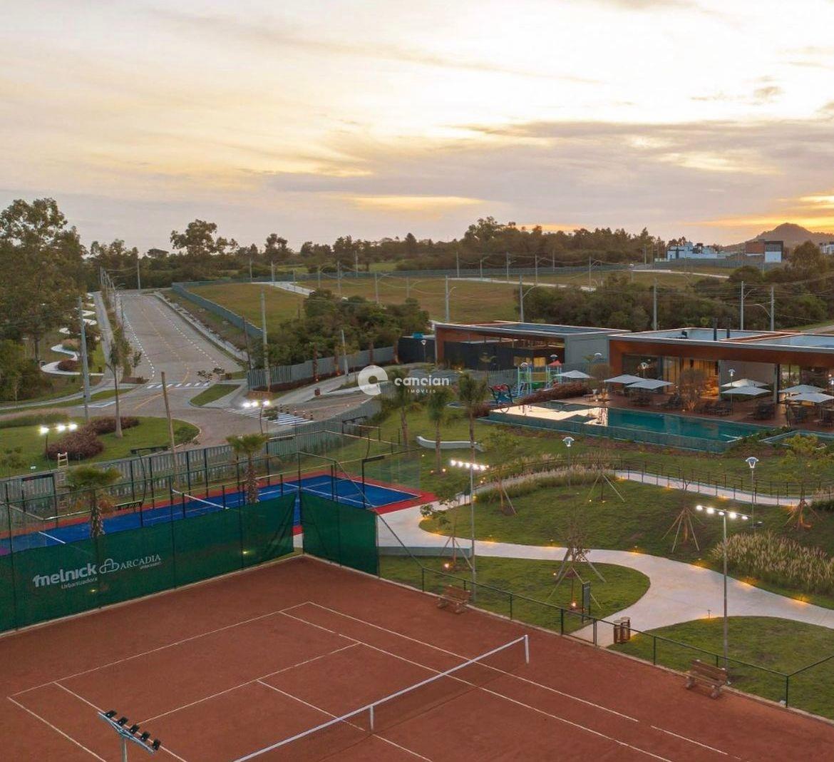 Terreno em condomínio à venda no Camobi: 