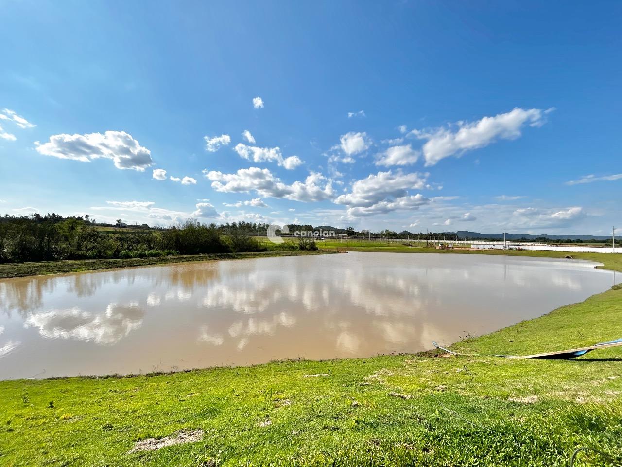Terreno em condomínio à venda no Tomazetti: 