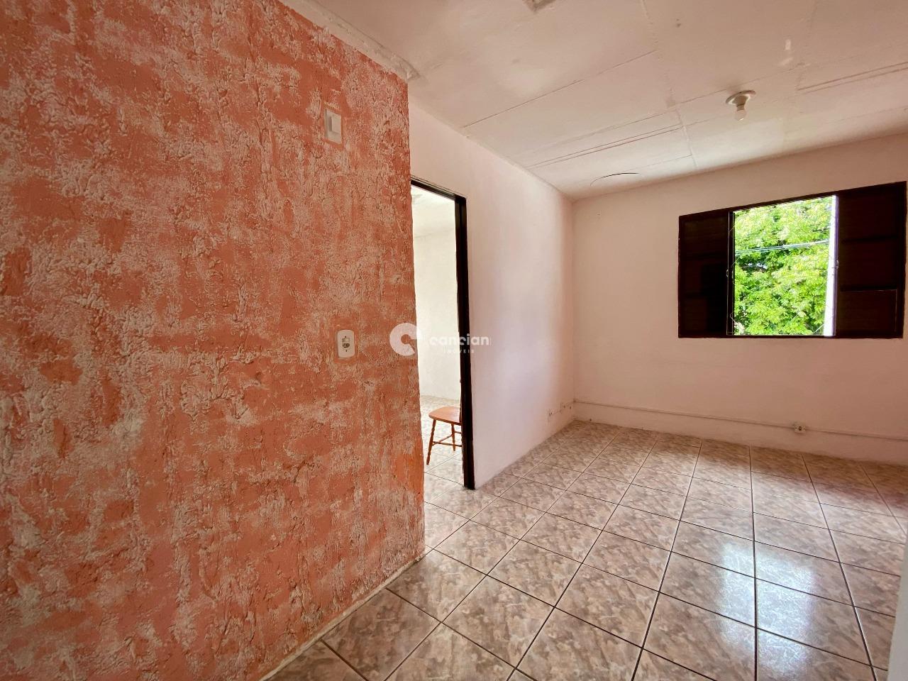 Apartamento à venda no Tancredo Neves: 