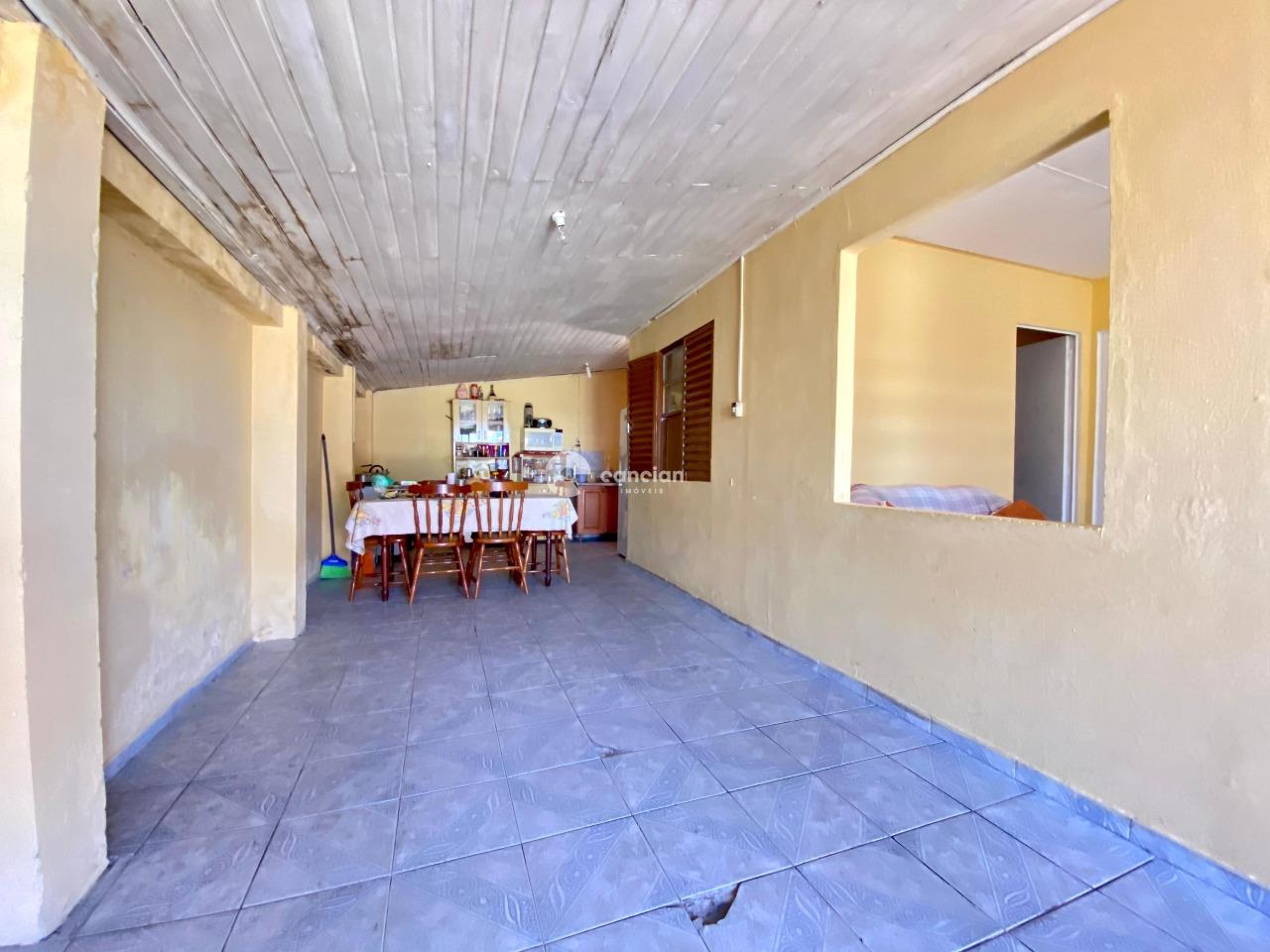 Casa à venda no Tancredo Neves: 