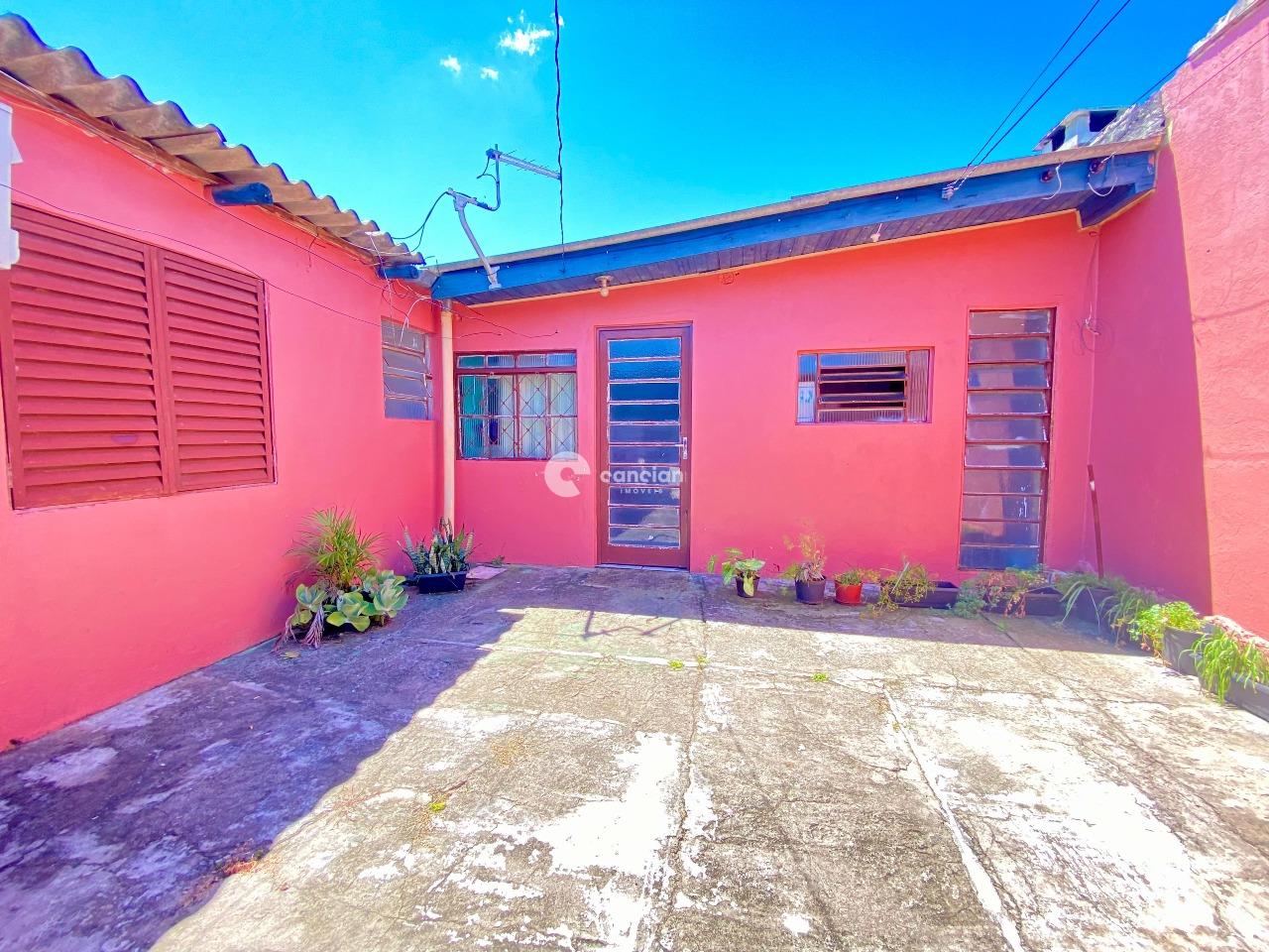 Casa à venda no Tancredo Neves: 