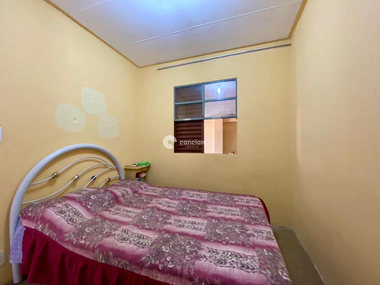 Casa à venda no Tancredo Neves: 