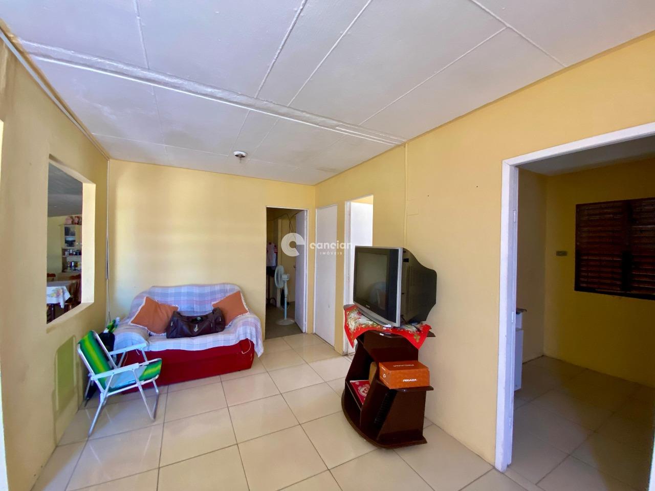 Casa à venda no Tancredo Neves: 