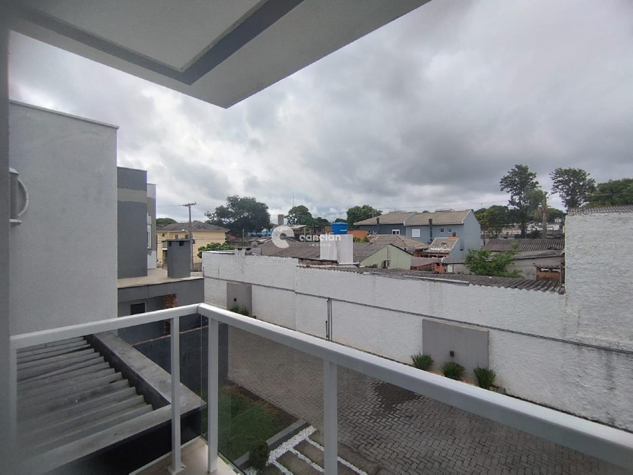 Casa de Condomínio à venda no Pinheiro Machado: 