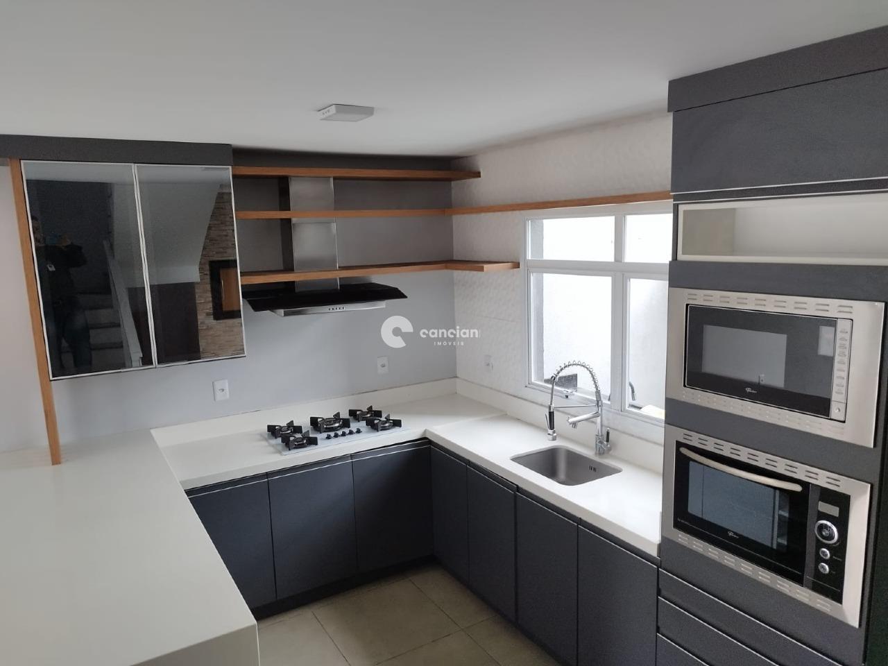 Casa de Condomínio à venda no Pinheiro Machado: 