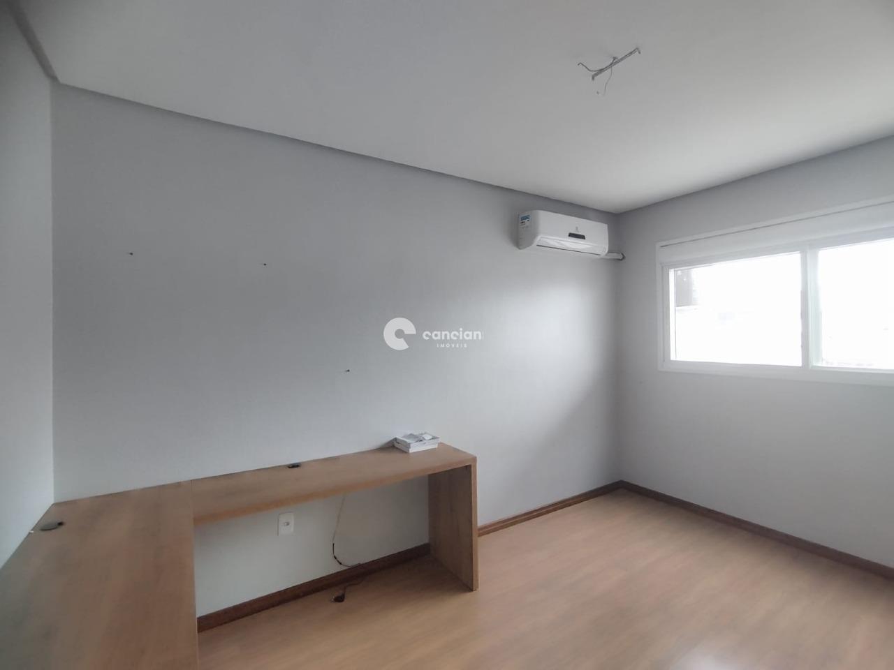 Casa de Condomínio à venda no Pinheiro Machado: 