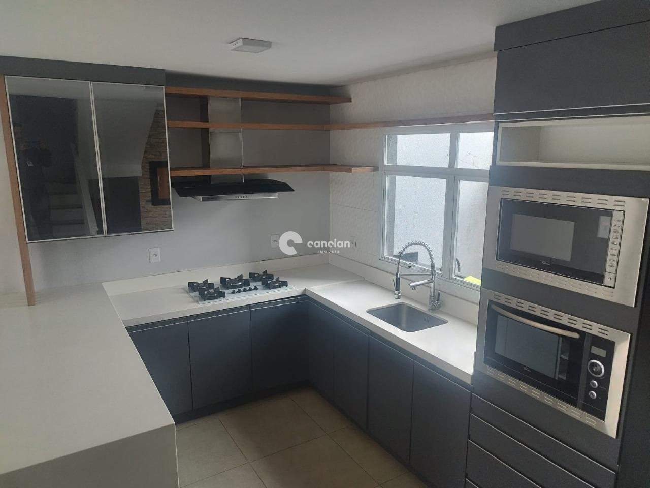 Casa de Condomínio à venda no Pinheiro Machado: 