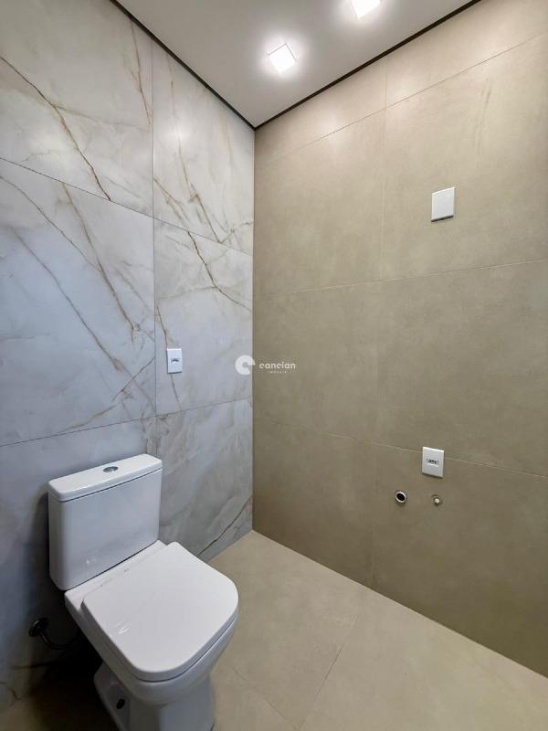 Casa de Condomínio à venda no Camobi: