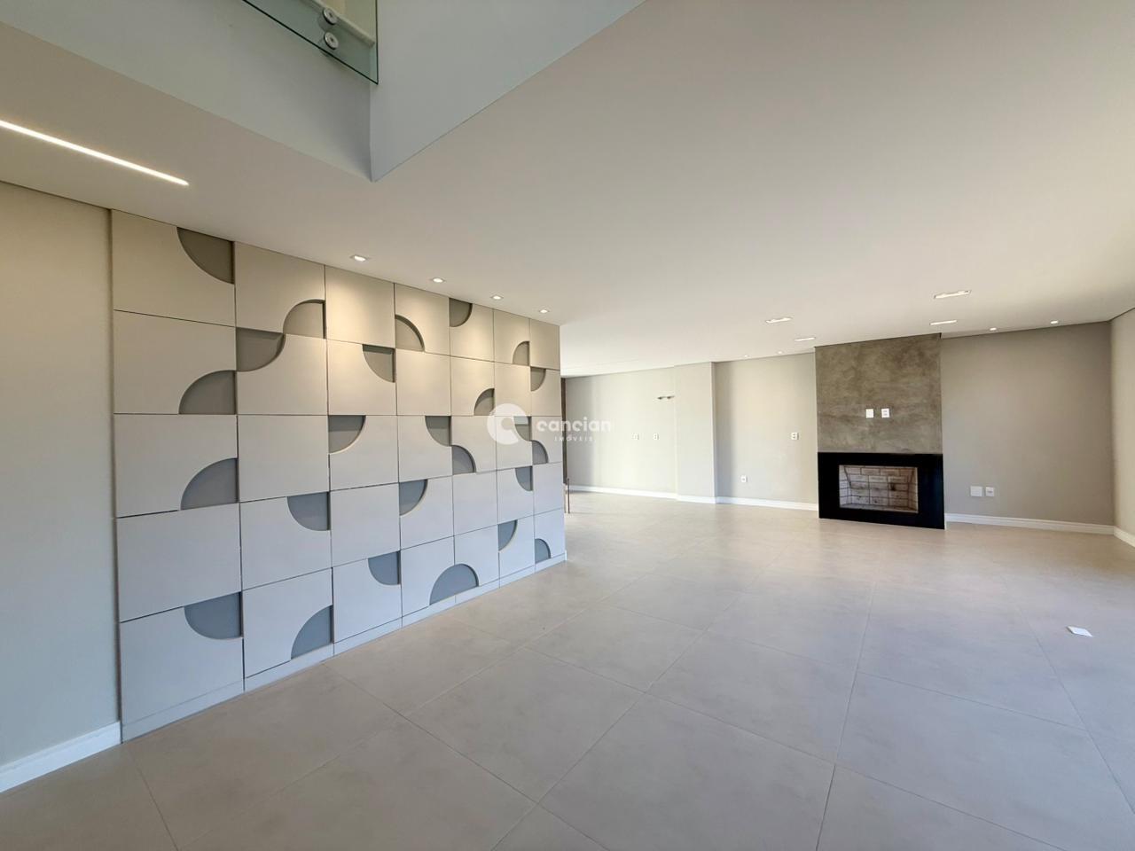 Casa de Condomínio à venda no Camobi: