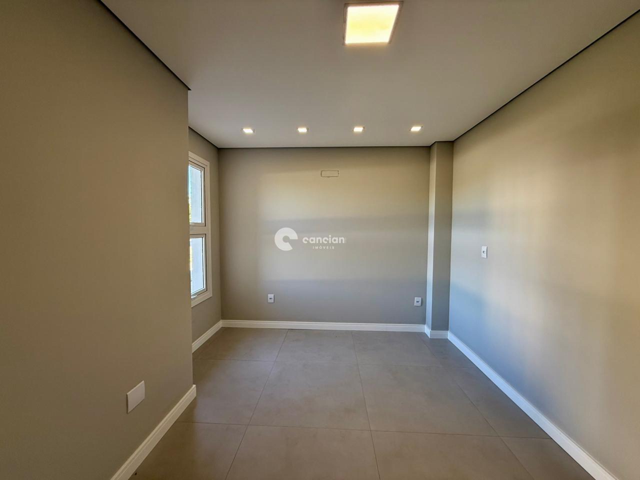 Casa de Condomínio à venda no Camobi: