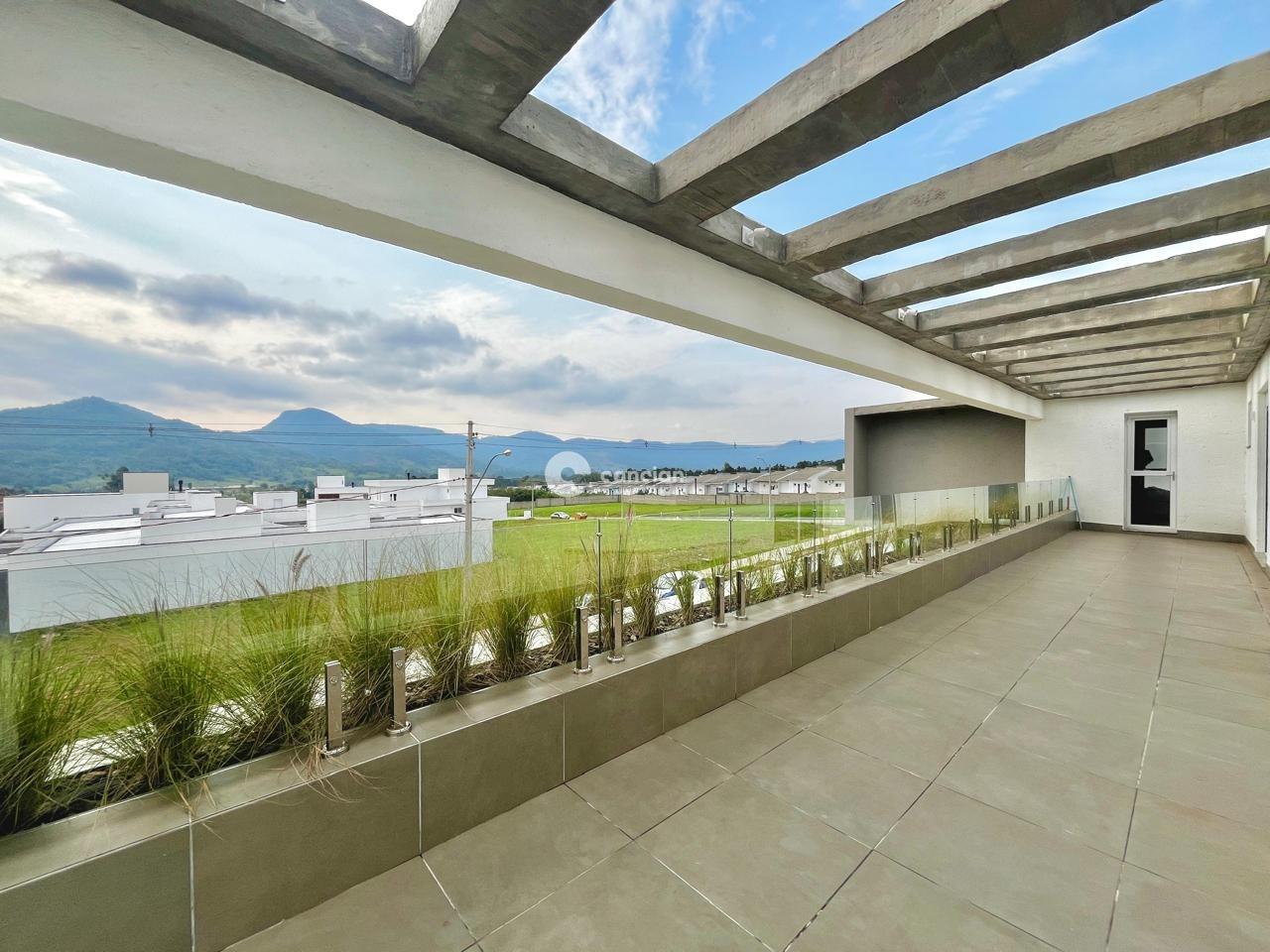 Casa de Condomínio à venda no São José: 