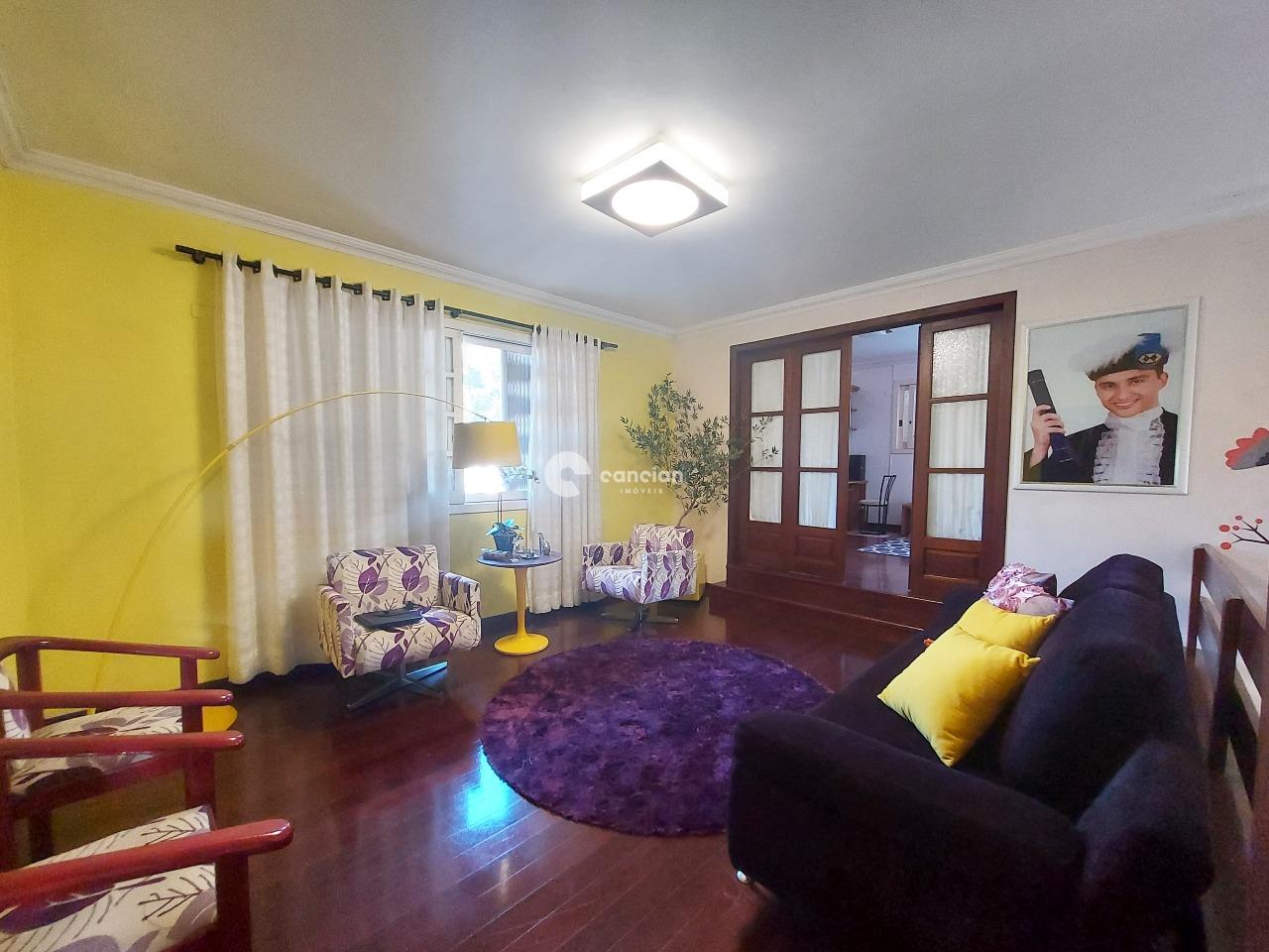 Casa de Condomínio à venda no Camobi: