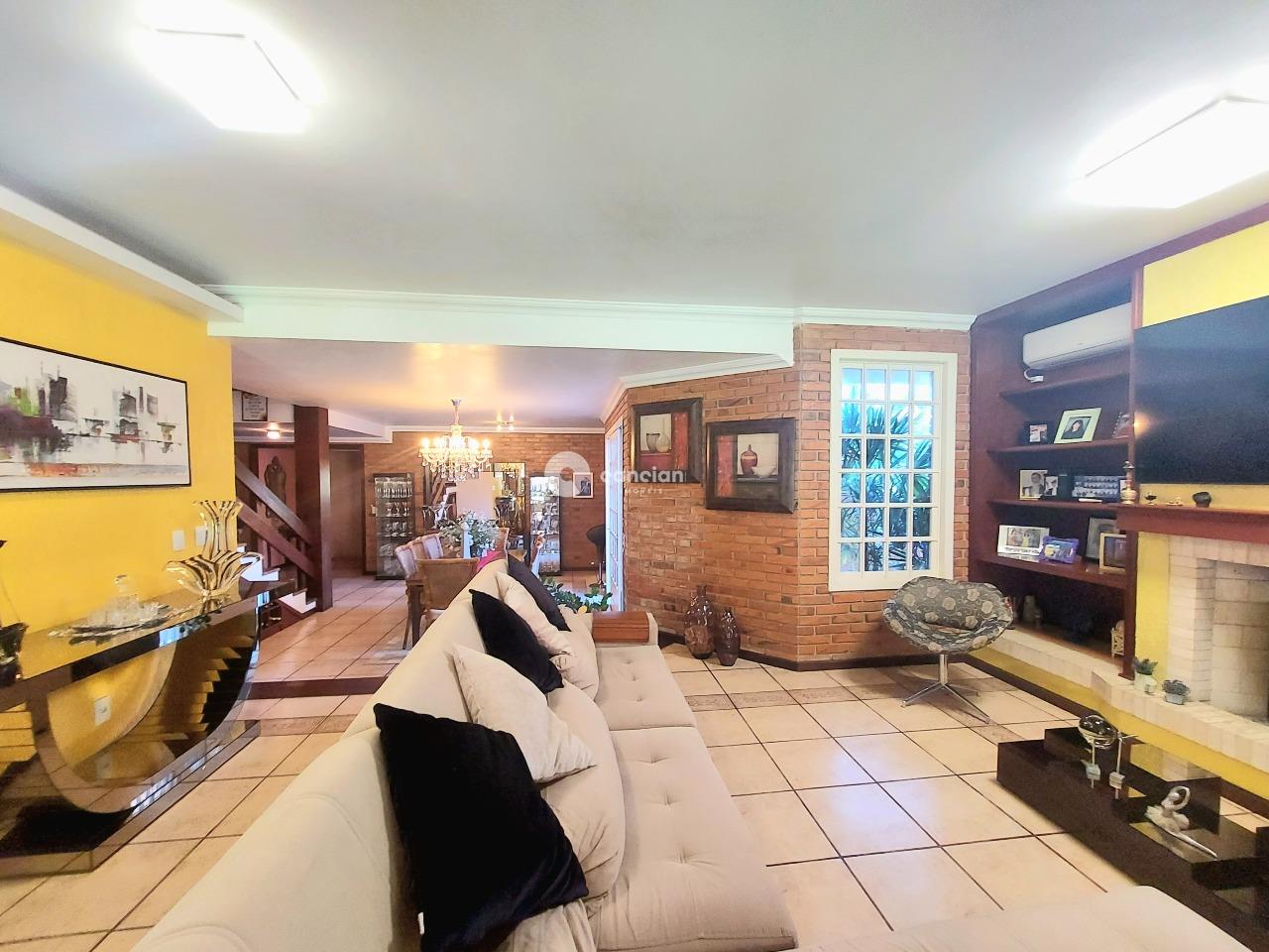 Casa de Condomínio à venda no Camobi: