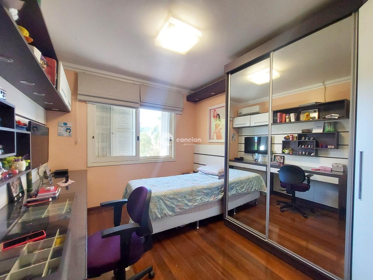 Casa de Condomínio à venda no Camobi: