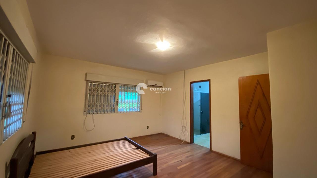 Casa à venda no Tomazetti: 