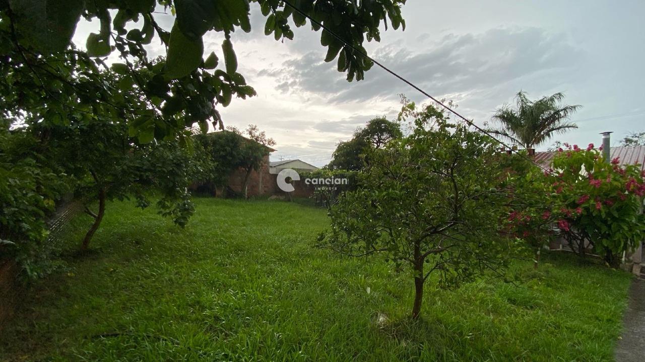 Casa à venda no Tomazetti: 