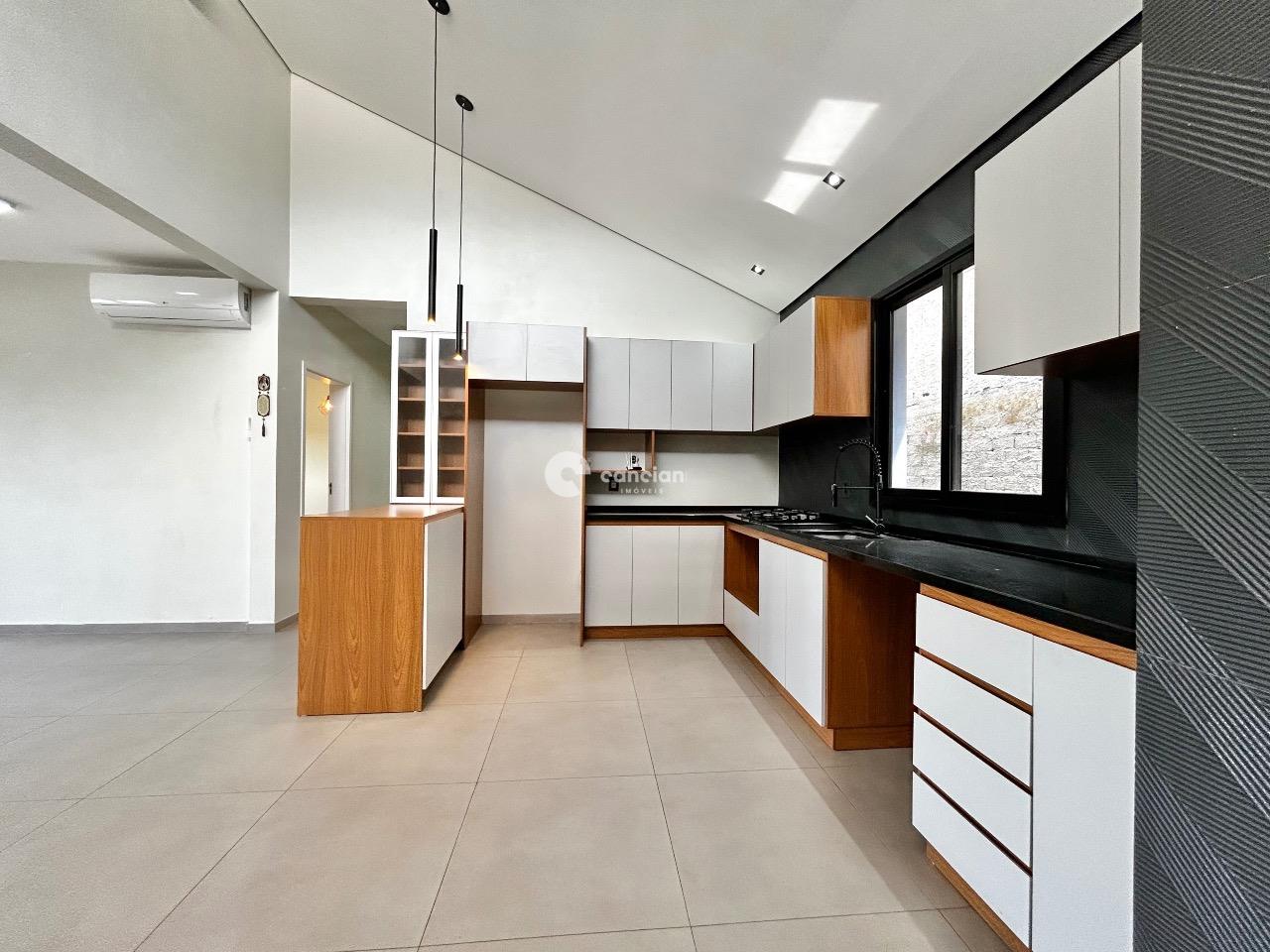 Casa à venda no Camobi: 