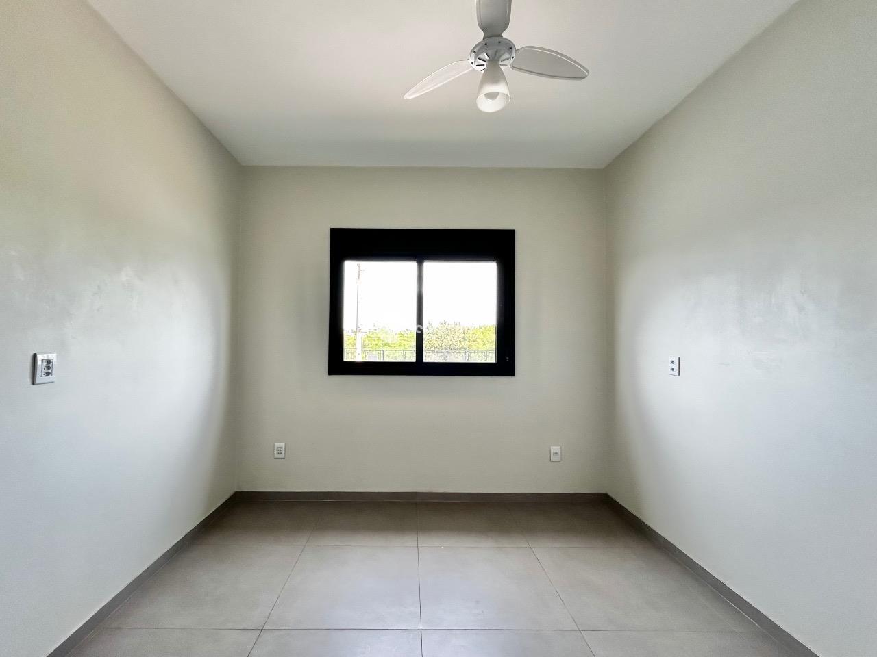 Casa à venda no Camobi: 