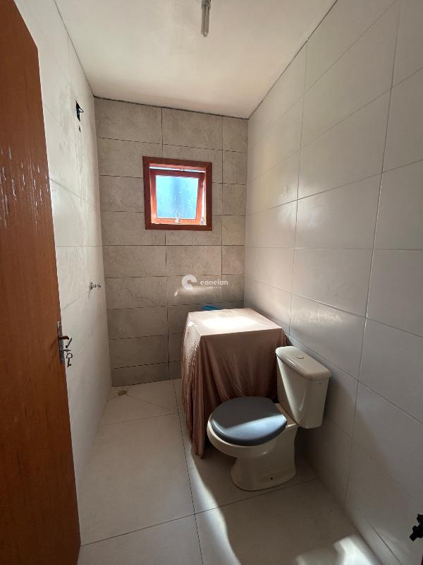 Casa à venda no Camobi: