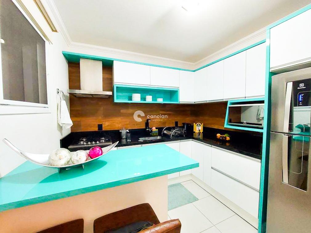 Casa à venda no Tomazetti: 