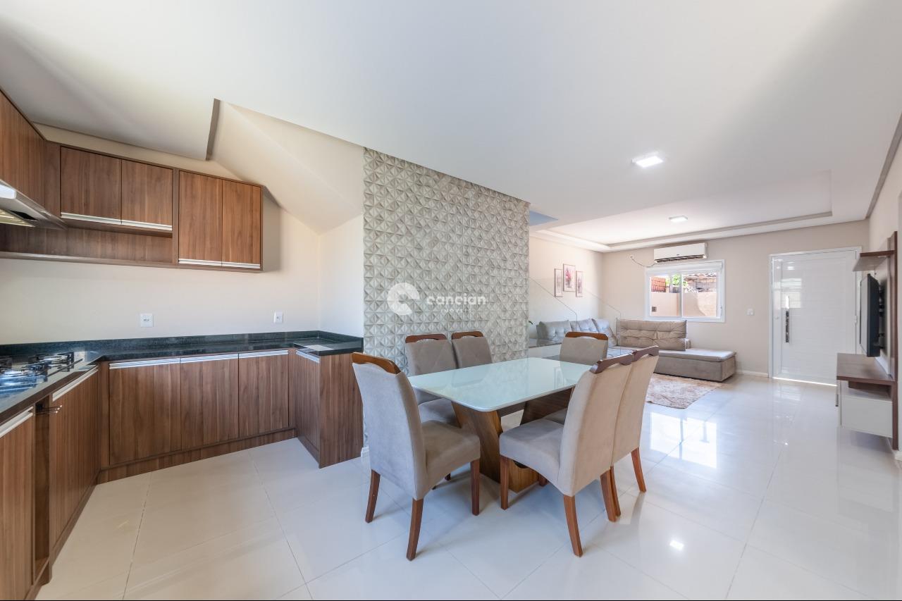 Casa de Condomínio à venda no Pinheiro Machado: 