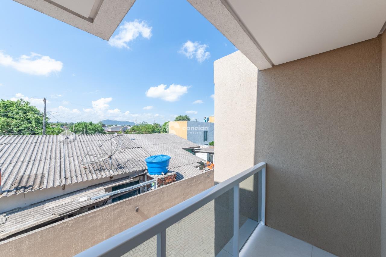 Casa de Condomínio à venda no Pinheiro Machado: 