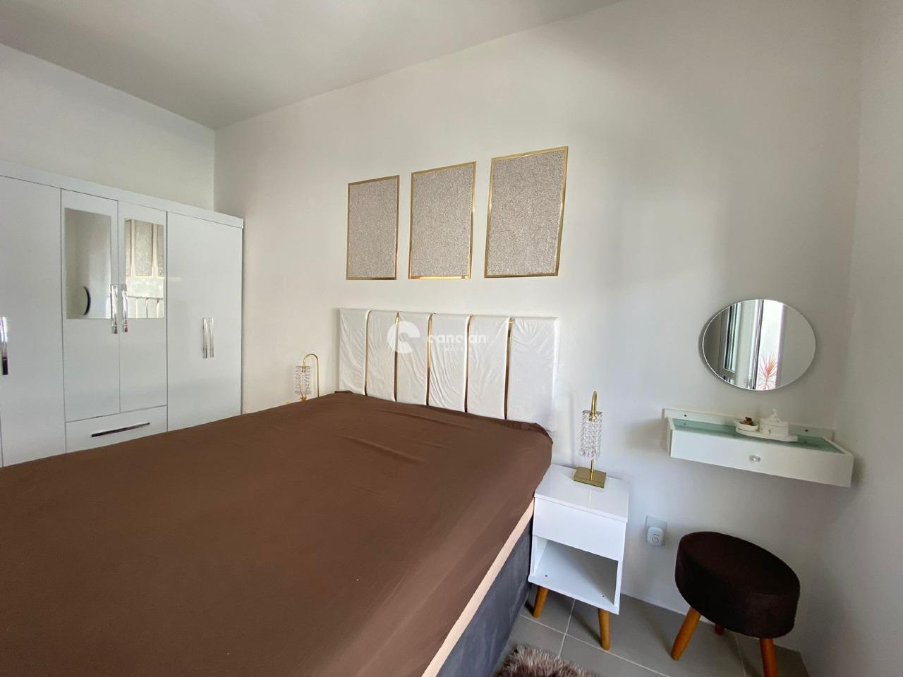 Casa de Condomínio à venda no Tomazetti: 