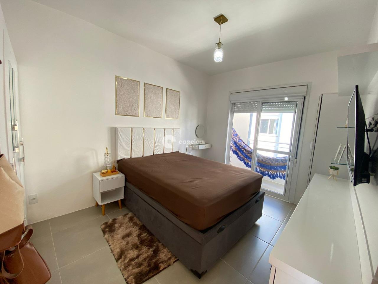 Casa de Condomínio à venda no Tomazetti: 