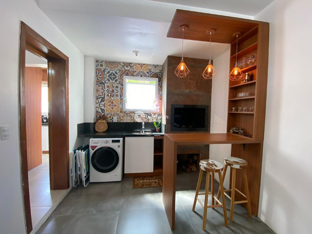 Casa de Condomínio à venda no Tomazetti: 