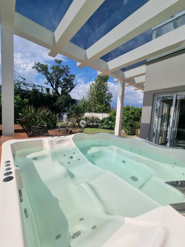 Casa à venda no São José: 