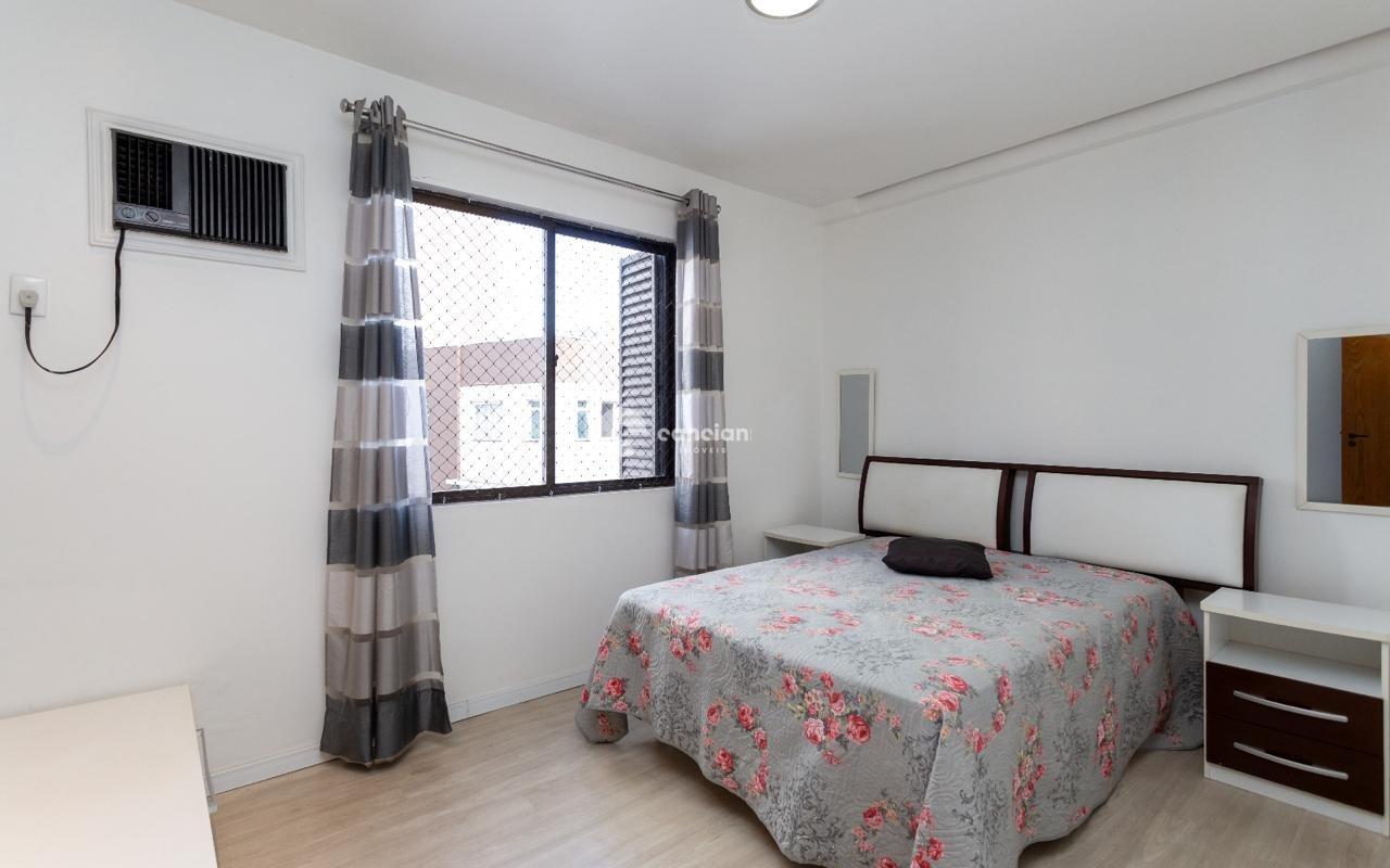 Cobertura à venda no Centro: