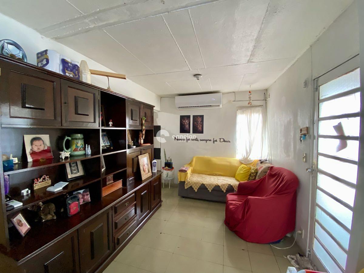 Casa à venda no Tancredo Neves: