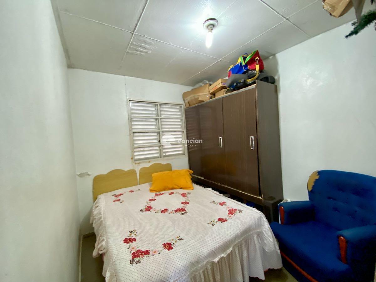 Casa à venda no Tancredo Neves: