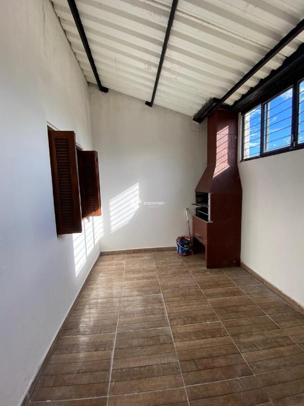 Casa à venda no Tomazetti: