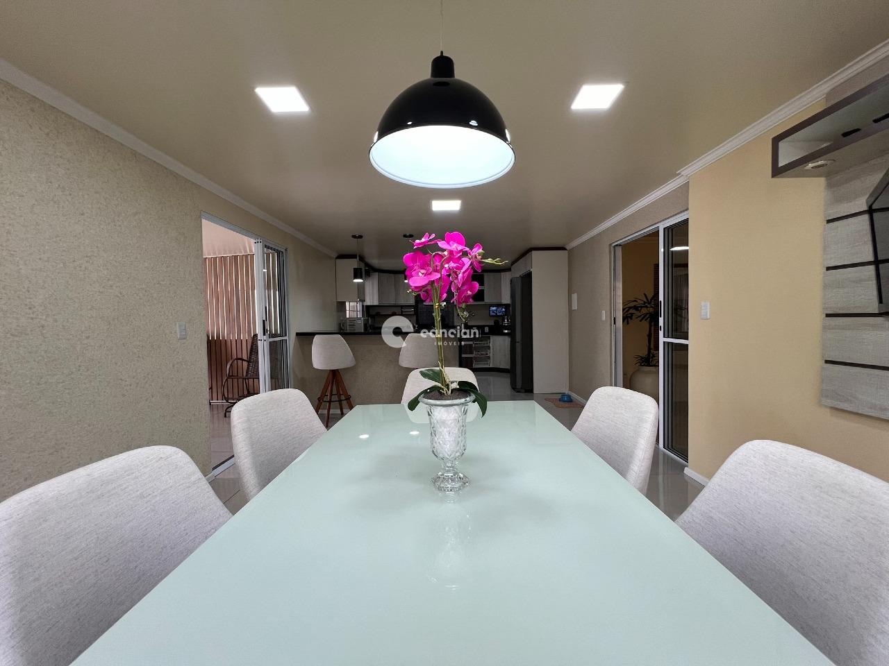 Casa à venda no Nossa Senhora do Rosário: