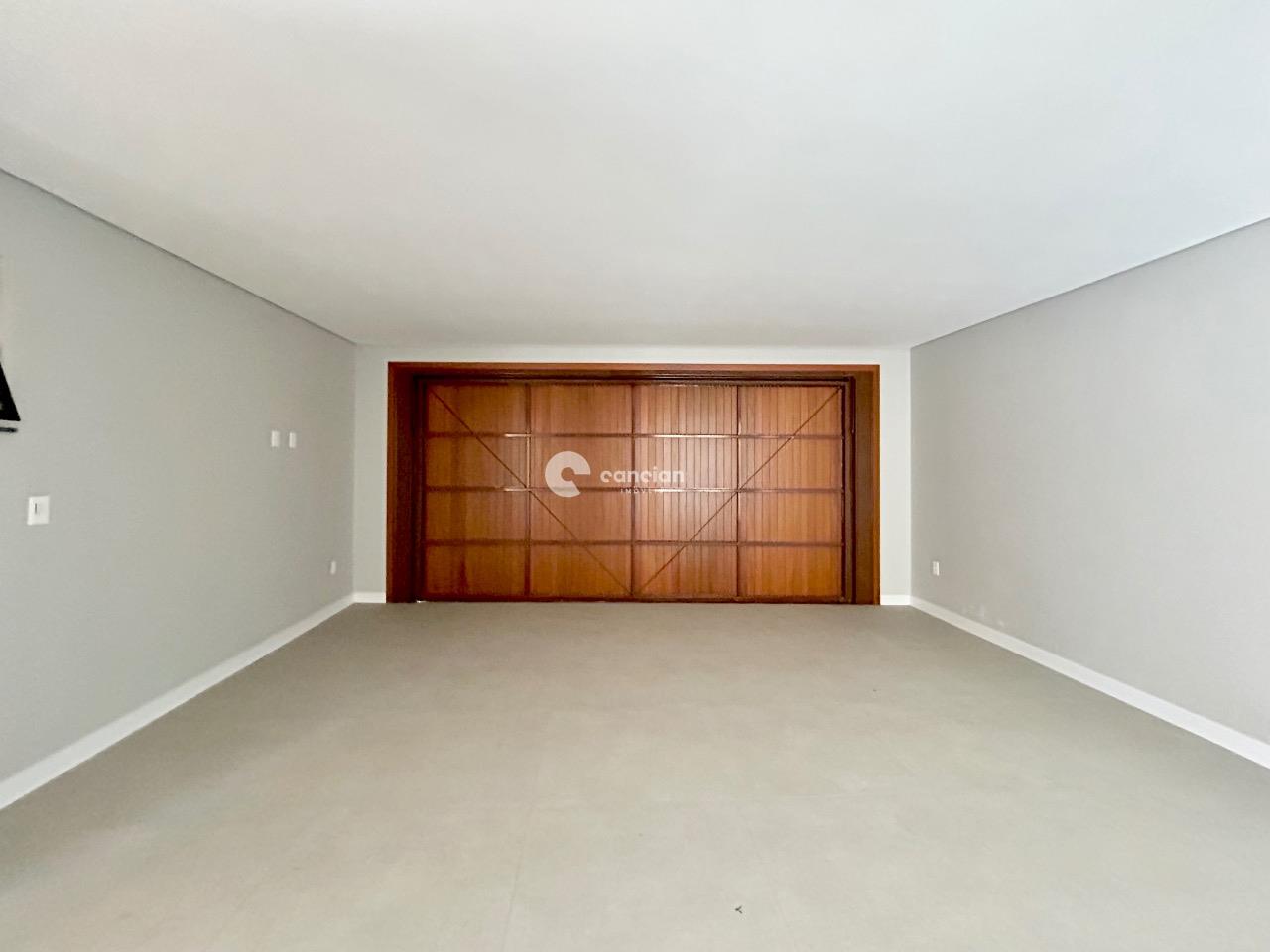 Casa à venda no Camobi: 