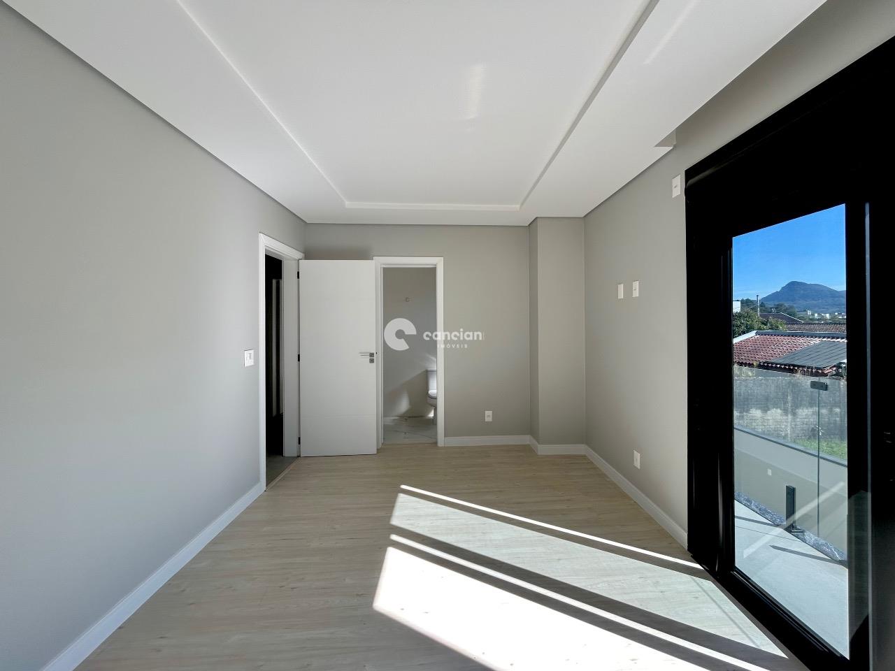 Casa à venda no Camobi: 