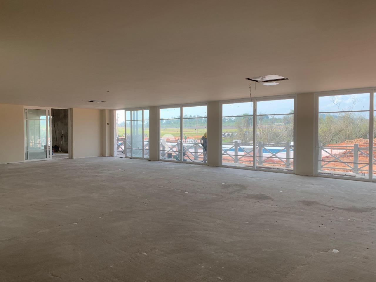 Terreno em condomínio à venda no Tomazetti: 