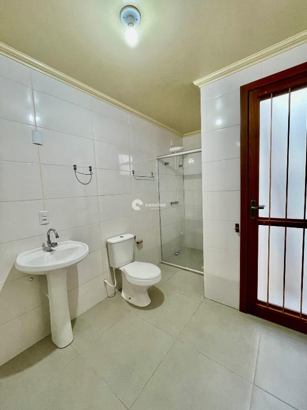 Casa de Condomínio à venda no Camobi: 