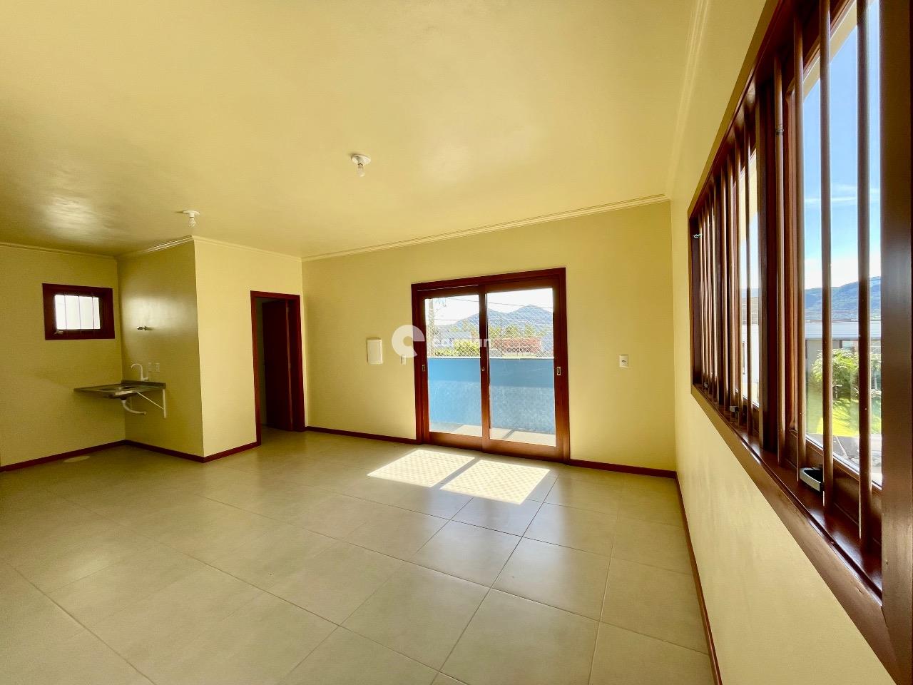 Casa de Condomínio à venda no Camobi: 