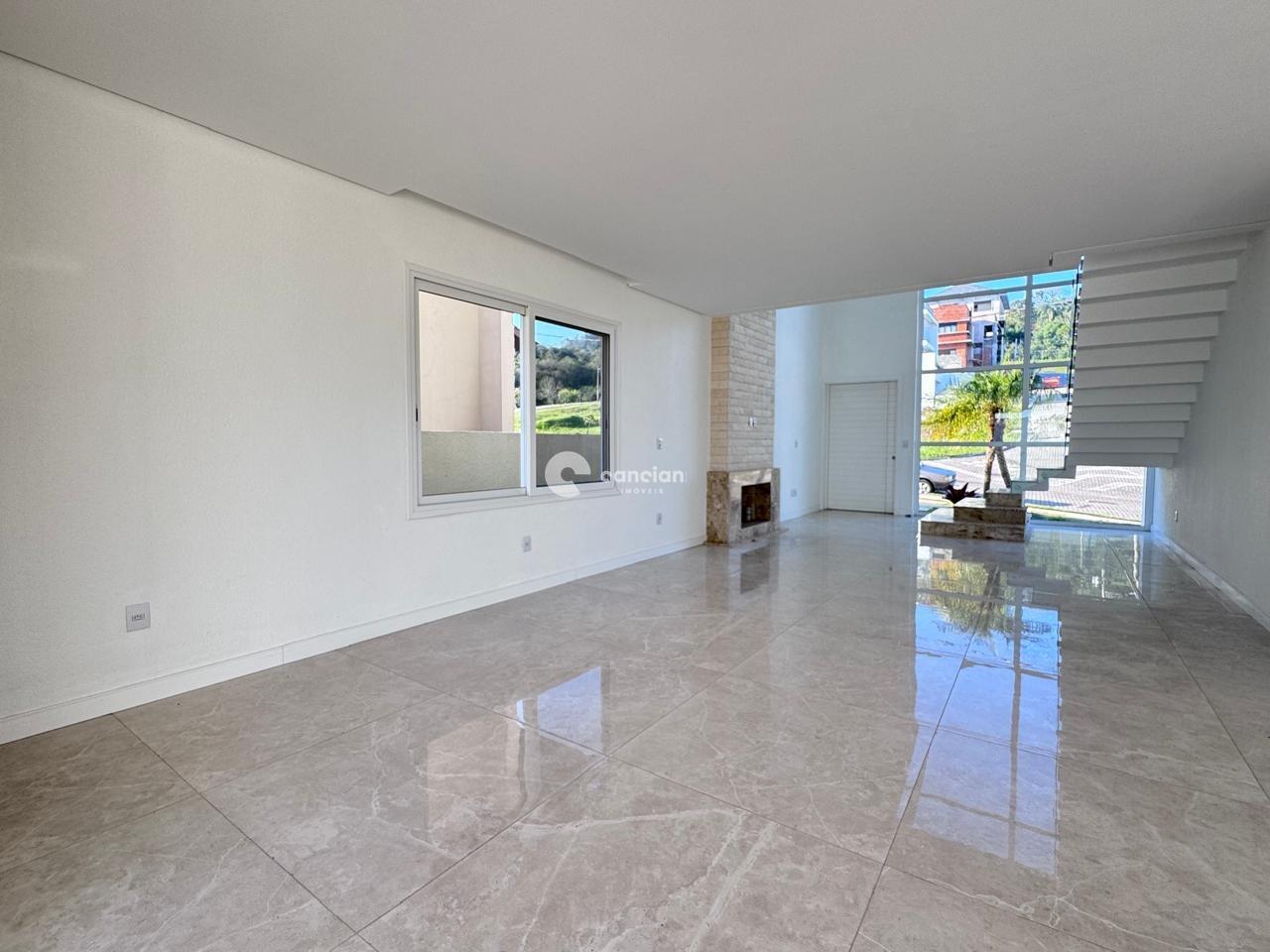 Casa de Condomínio à venda no Tomazetti: