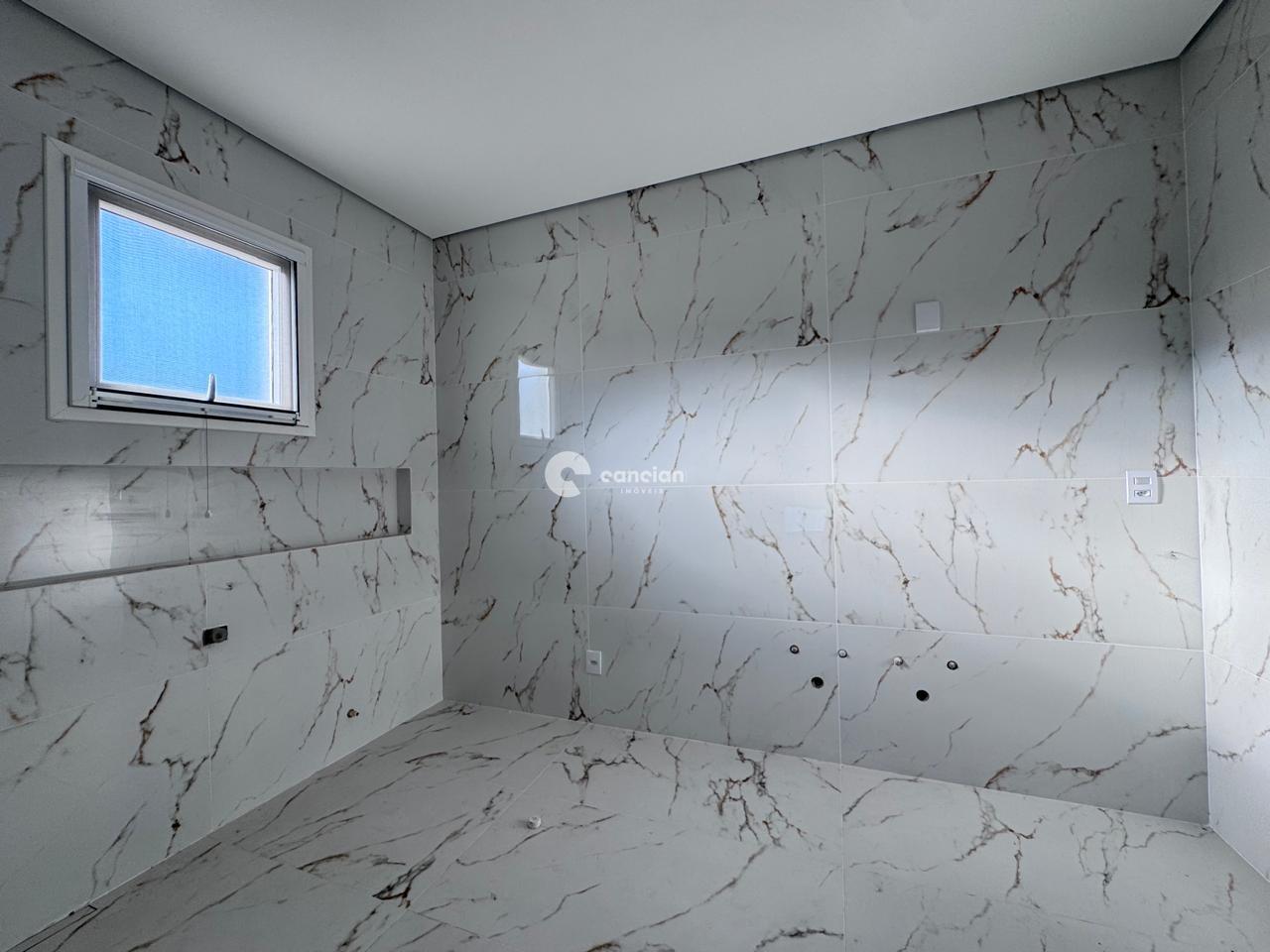 Casa de Condomínio à venda no Tomazetti: