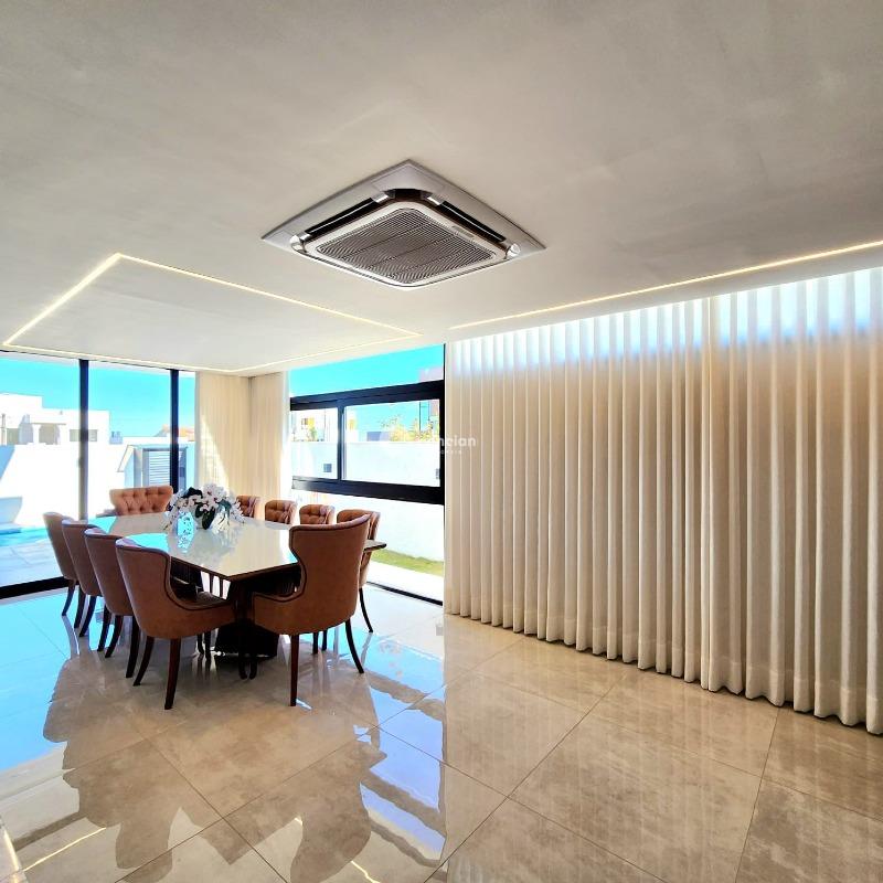 Casa de Condomínio à venda no Tomazetti: