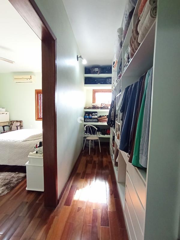 Casa à venda no Camobi: 