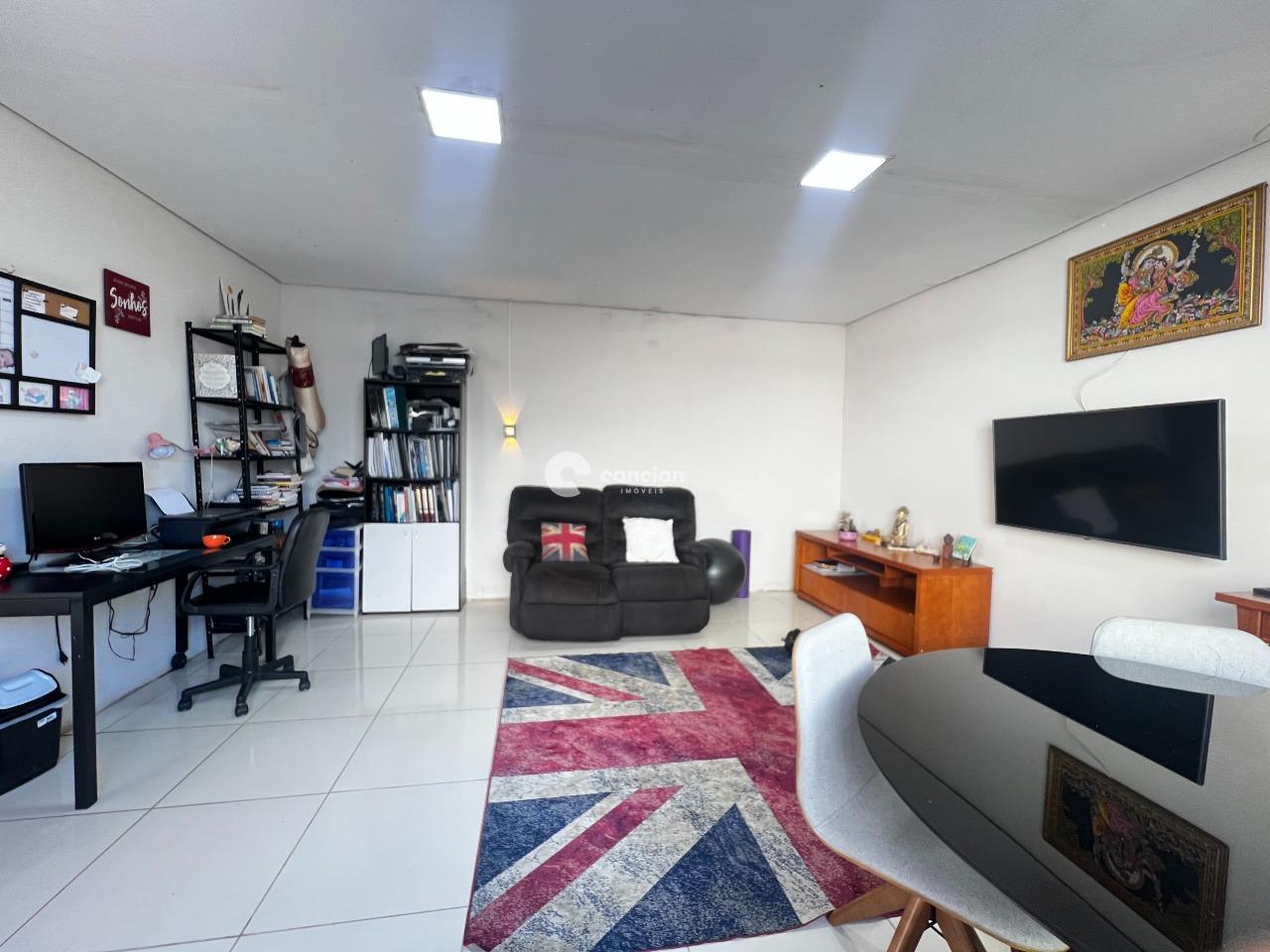 Casa de Condomínio à venda no Camobi: 