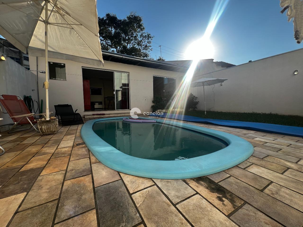 Casa de Condomínio à venda no Camobi: 