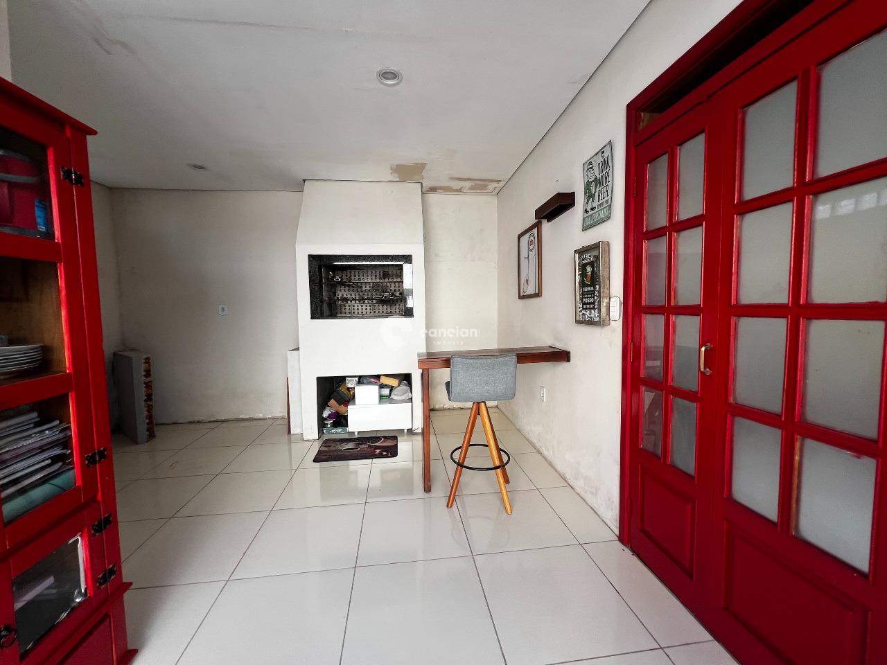 Casa de Condomínio à venda no Camobi: 