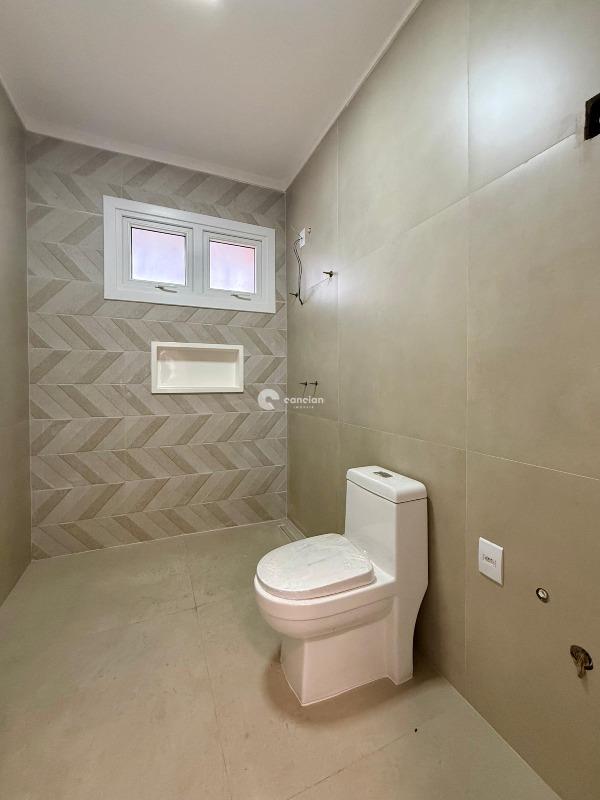 Casa de Condomínio à venda no Tomazetti: 