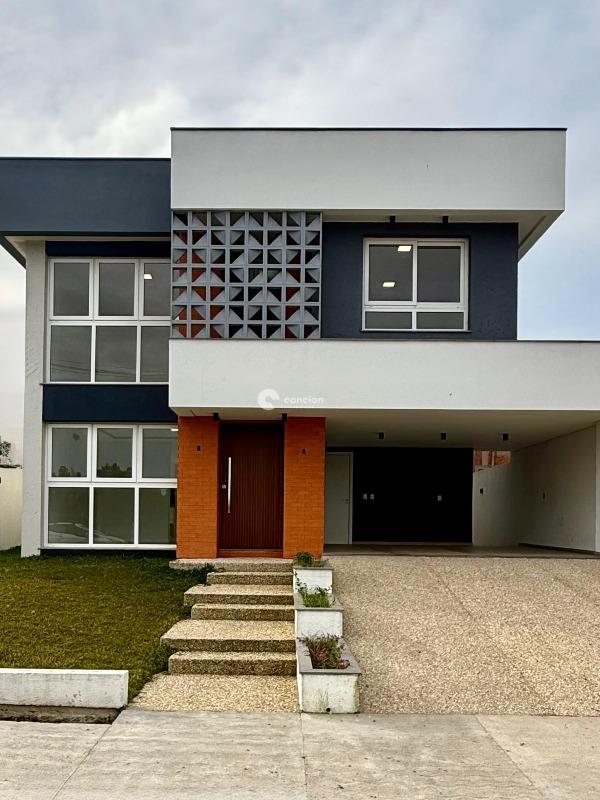 Casa de Condomínio à venda no Tomazetti: 